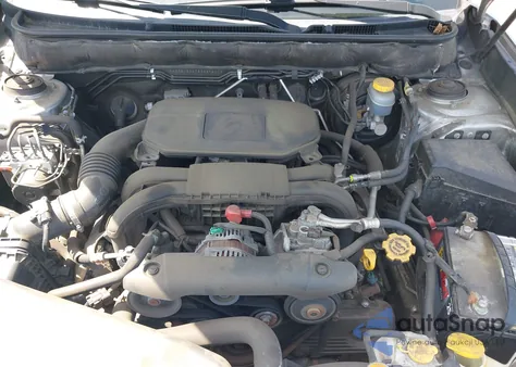 2011 Subaru Legacy 2.5I Premium из США, поврежденный, VIN 4S3BMBG67B3229201